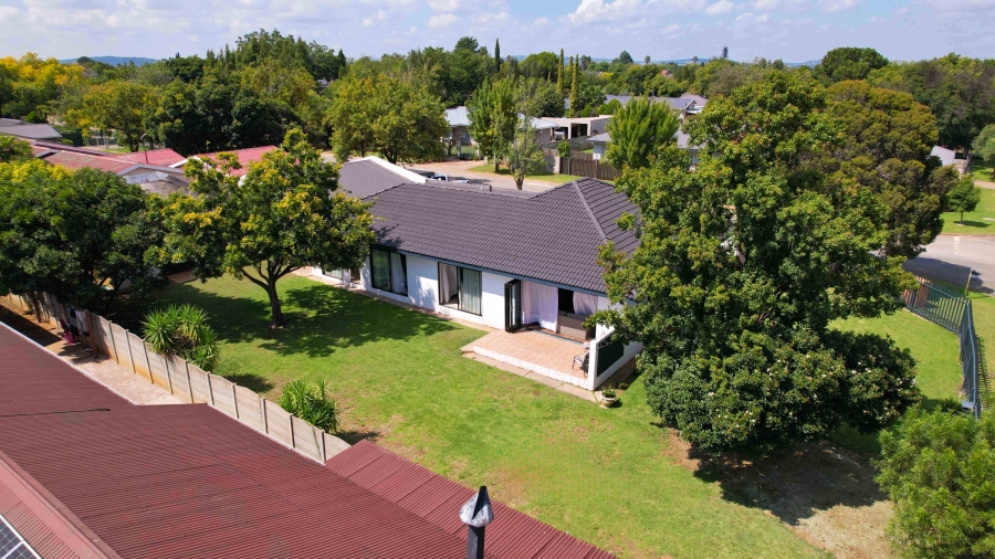 3 Bedroom Property for Sale in Baillie Park North West